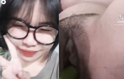 Thuỳ Trang 2007 Lồn Non Nuốt Trọn Trái Dưa Leo